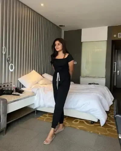 Call Girls Somajiguda Cash On Delivery
