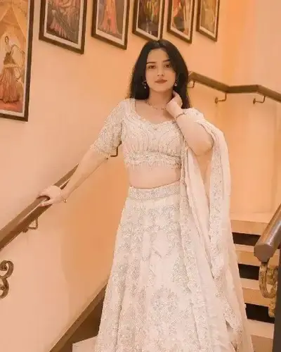 Escort Somajiguda